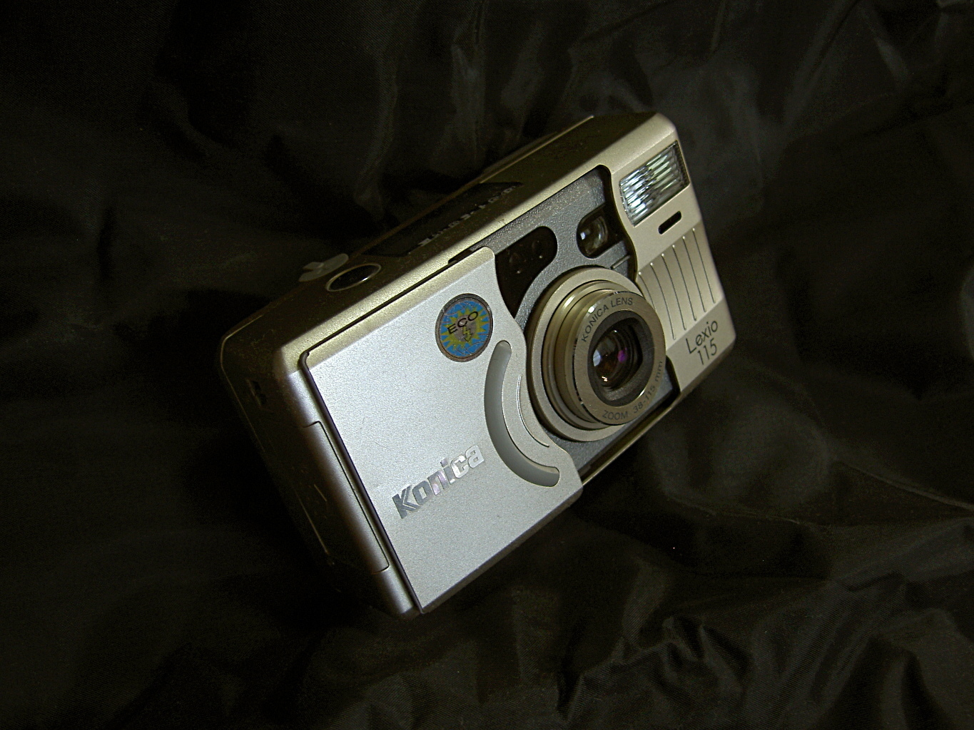 【動作良好】Konica フィルムカメラ Lexio 115 フィルムカメラ Konica Lexio 115」をお買取入荷しました